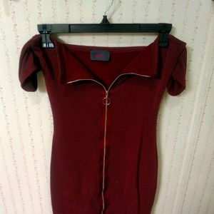 Maroon off shoulder bodycon dress